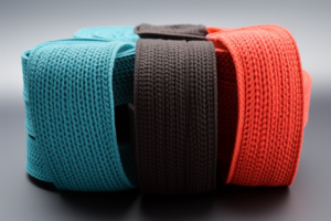 kitted type elastic webbing rolls.